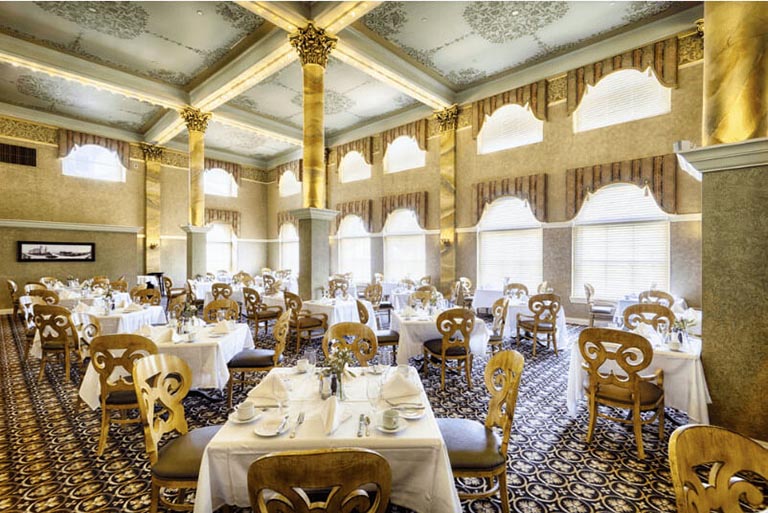 Dining room in Cafe At Sinclair’s