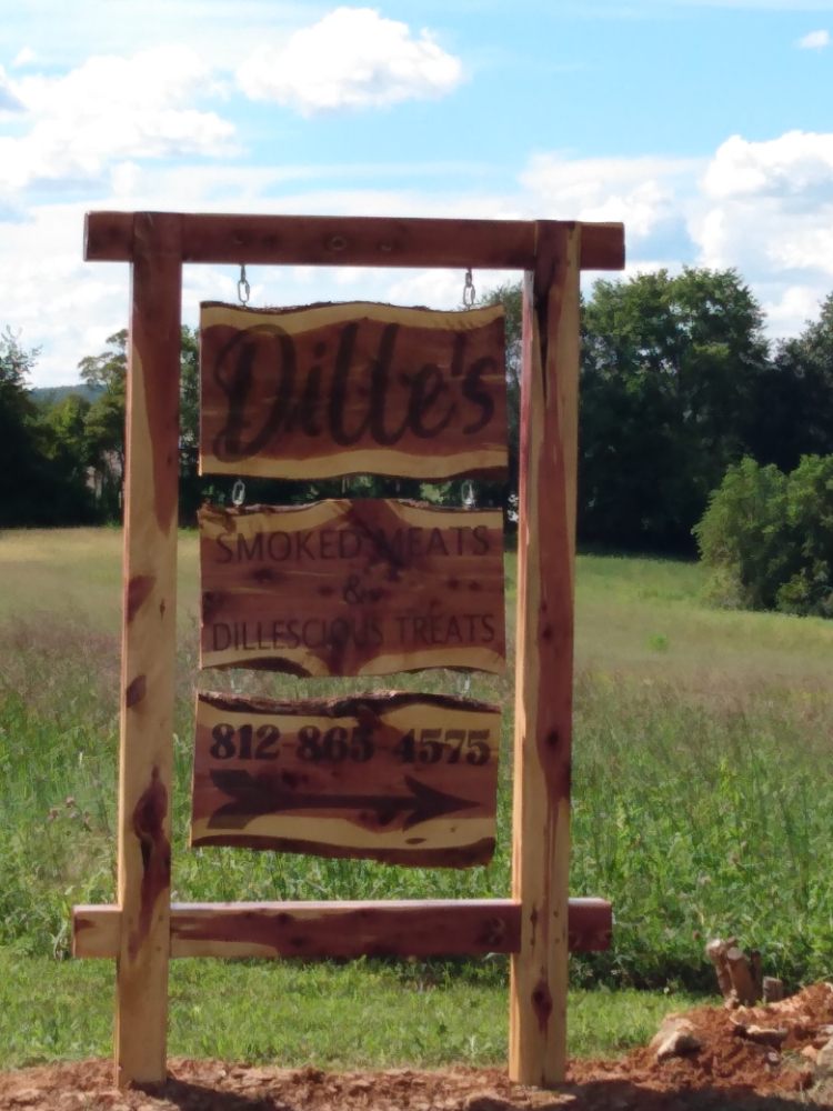 Outdoor sign at Dille's restaurant