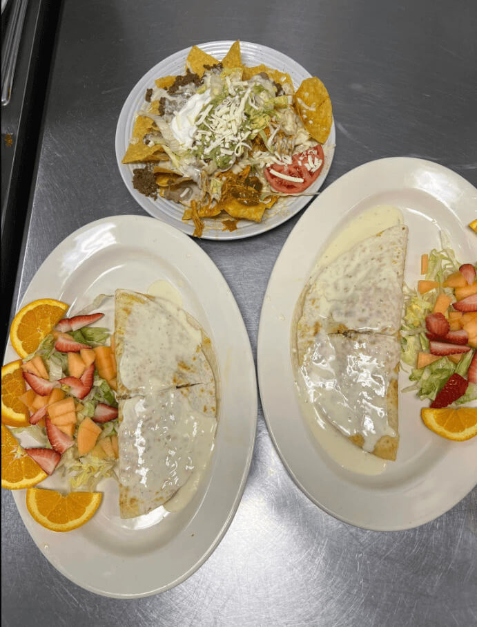 Plates of food at Hacienda El Asadero
