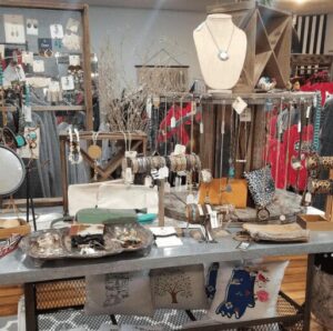 Shopping display in a store