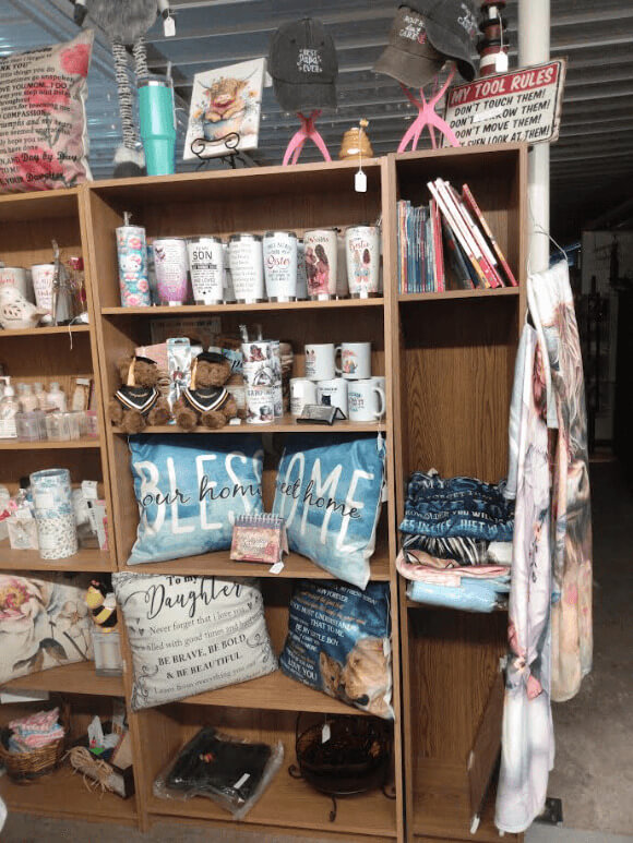 Shopping display at Kimberlys Kreations